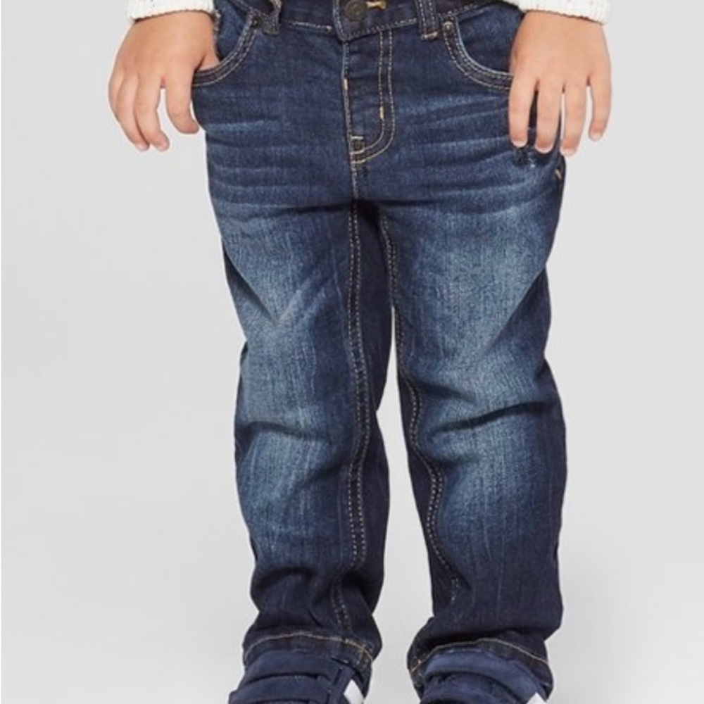 Cat & Jack Toddler Boy Straight Fit Jeans Dark Wash. In excellent condition.